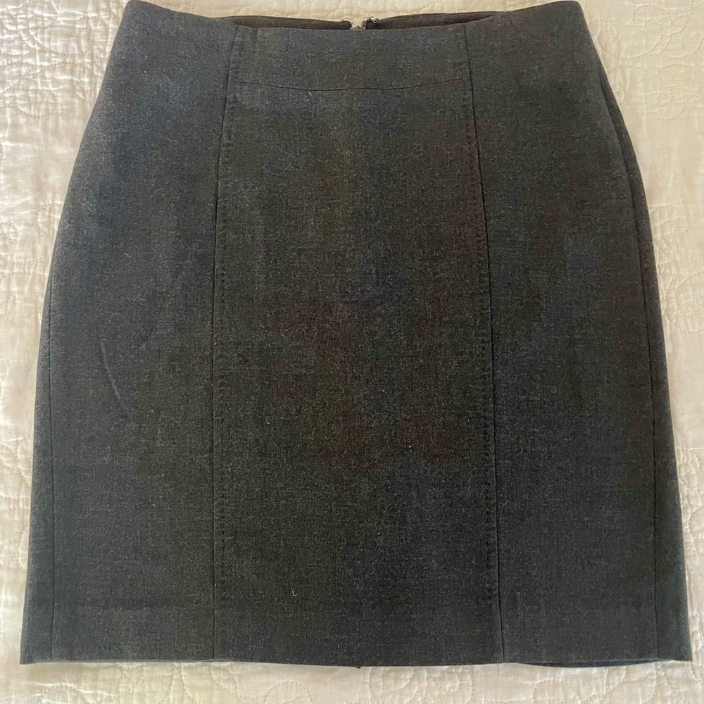 LOFT Black, Houndstooth, Tan & Burgundy Pencil Skirt Set - Picture 6 of 14